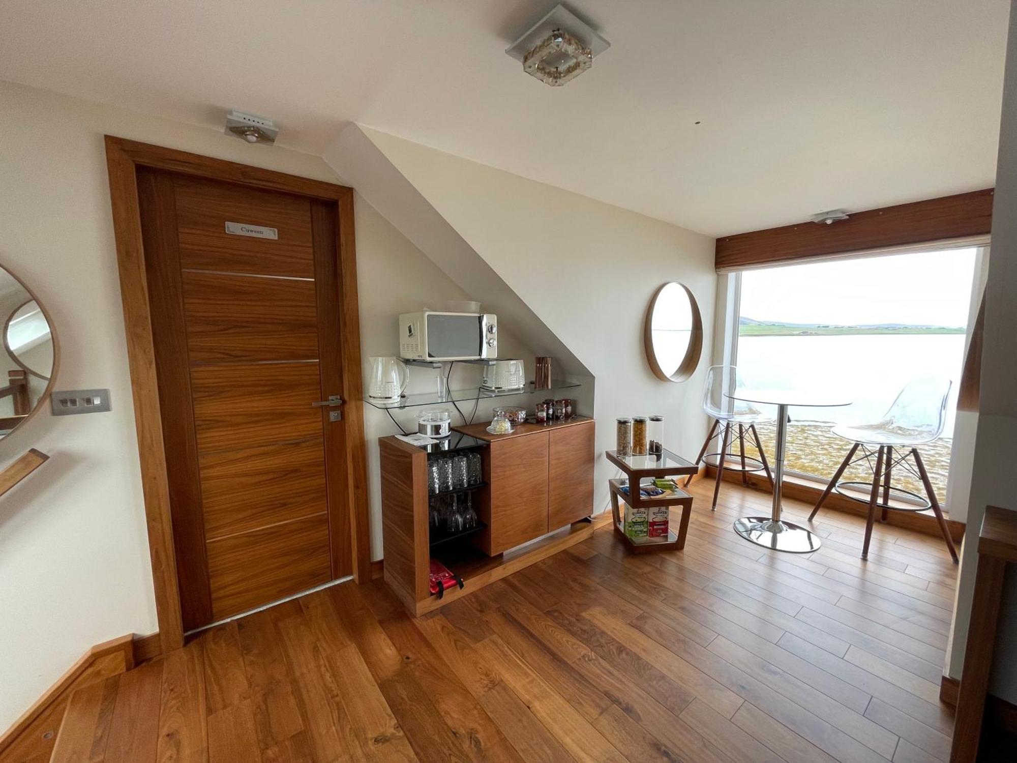 Waterfront House Hotel Finstown Екстериор снимка