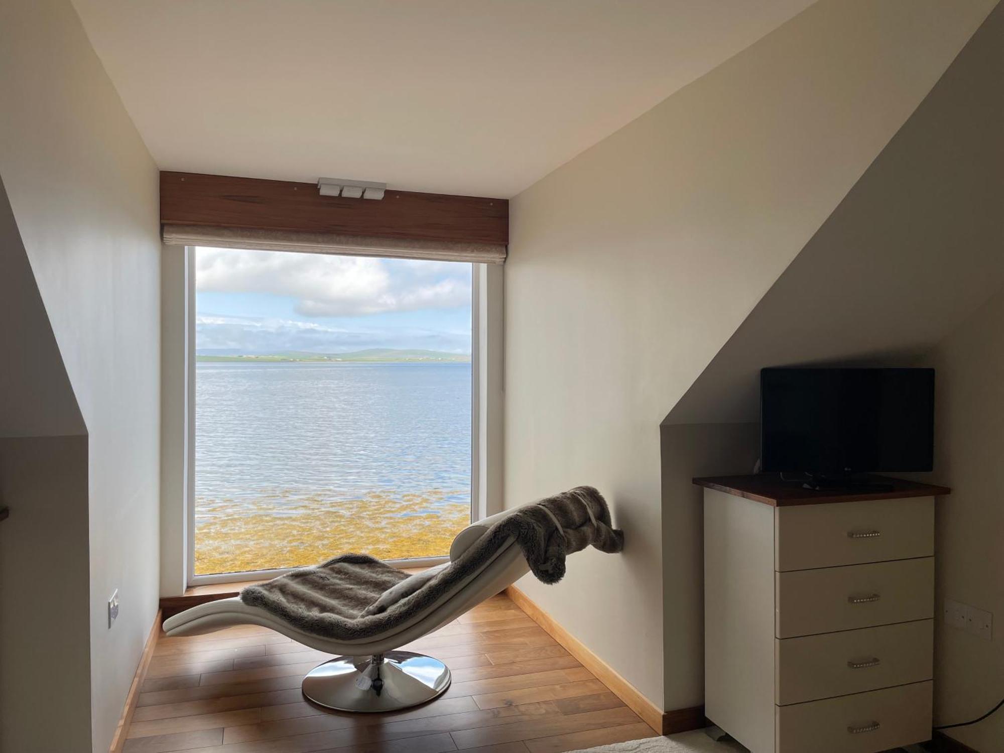 Waterfront House Hotel Finstown Екстериор снимка
